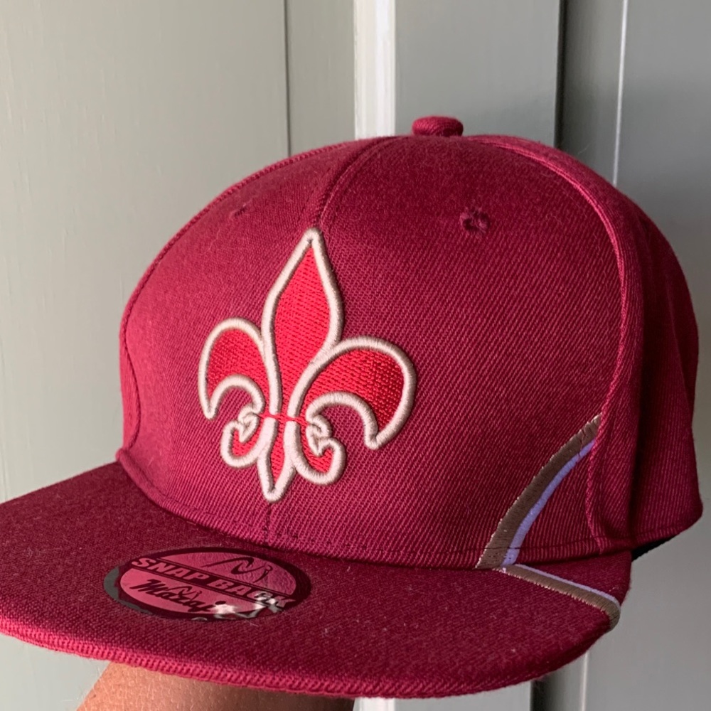 Fleur-de-Lis Embroidered Hat